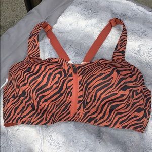 Victoria’s Secret bra size 36DD NEVER WORN